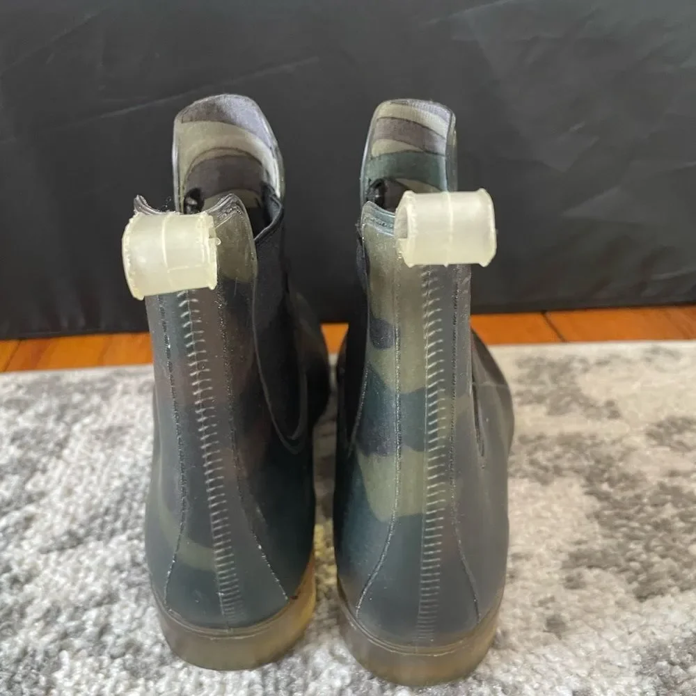 J. Crew Size 7  Chelsea Camo Rain Bootie Boot Green Army